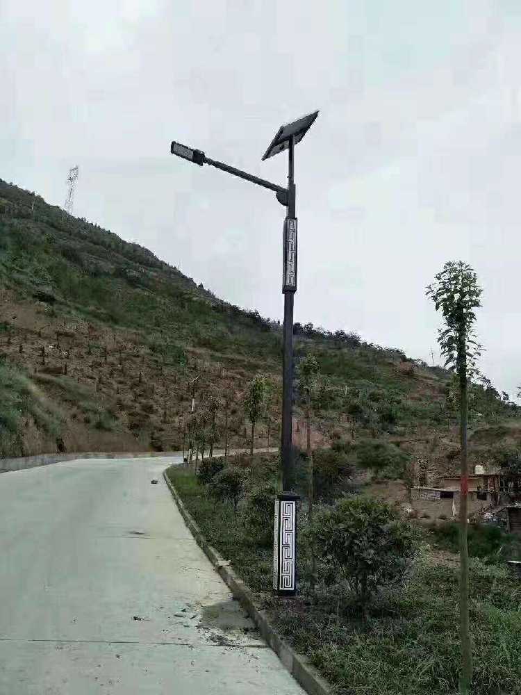 钢城区仿古太阳能路灯